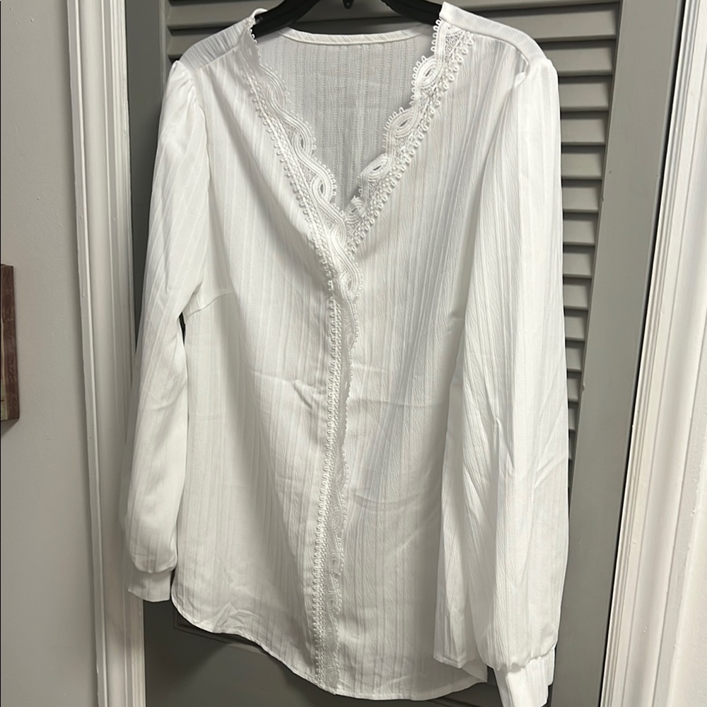 Elegant White Lace Trim Blouse
